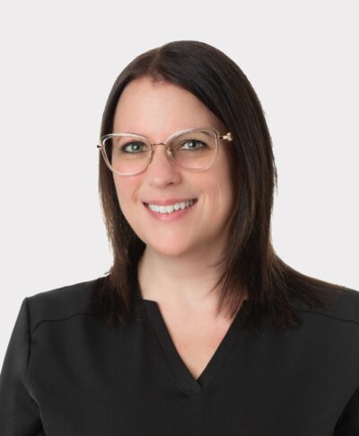 Joannie-Blanchette-Infirmiere-Auxiliaire-Assistante-Clinique